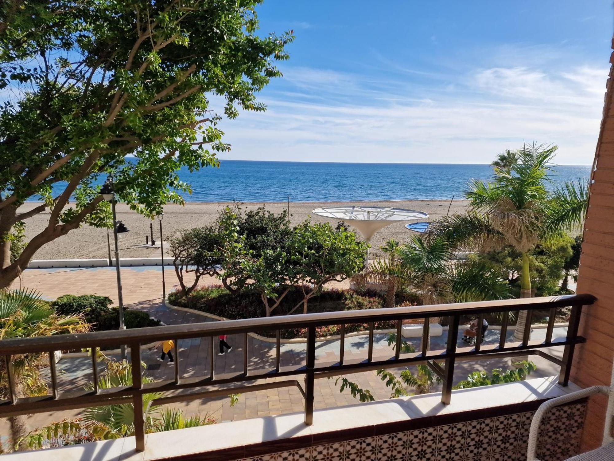 Estepona Playa Екстер'єр фото